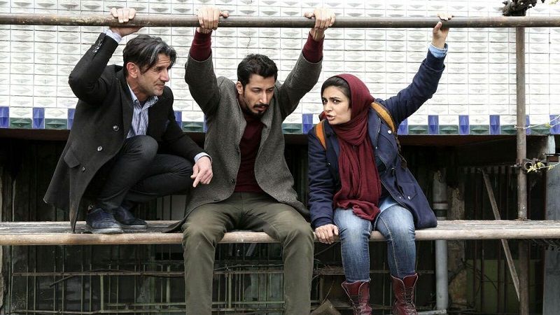 دانلود فیلم چشم و گوش بسته