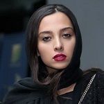 آناهیتا درگاهی
