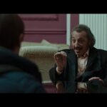 دانلود فیلم مرد بدون جاذبه 2019