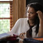 دانلود فیلم مشاوره دکتر برای شاعران غمگین 2021