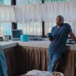 دانلود فیلم معجزه آبی 2021