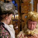 دانلود فیلم بر فراز جاده های جادویی 2021