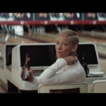 دانلود فیلم جنوب بهشت 2021