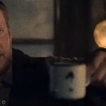 دانلود فیلم در برابر یخ 2022