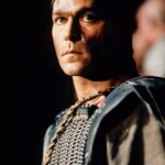 دانلود فیلم فرار از آبسولوم 1994
