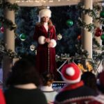 دانلود فیلم کریسمس هالیوود 2022