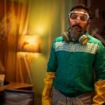 دانلود فیلم میکروسکوپ 2024