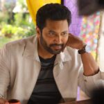 دانلود فیلم وقتی برای عشق نیست 2025